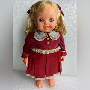 MATTEL 2000 Barbie's Little Sister HOLIDAY KELLY 16" Doll in Red Velvet Dress